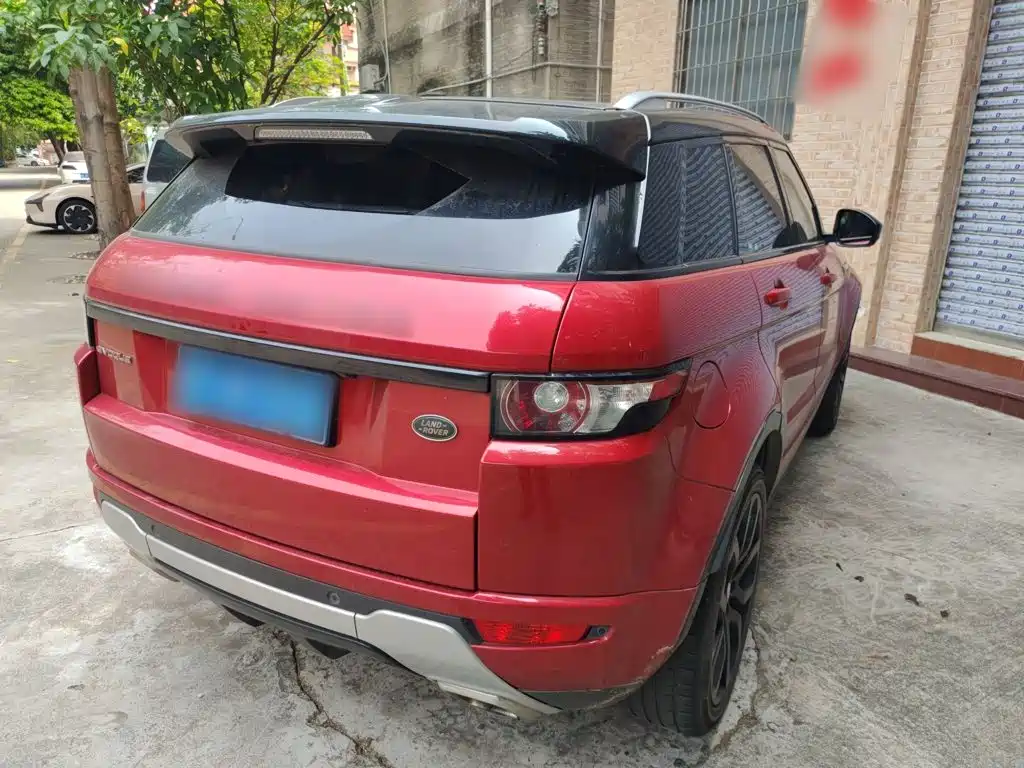 Land Rover Range Rover Evoque (Import) 2015 2014 2.0T 5-door Brilliance Sport