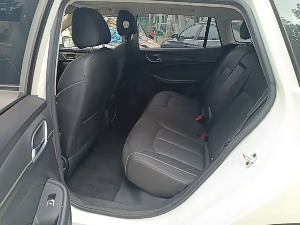 Roewe Ei5 2019 2019 Model Smart Connect Flagship Edition