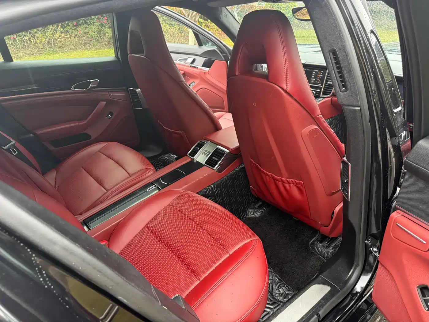 Porsche Panamera 2010 Panamera 3.6L фото 16