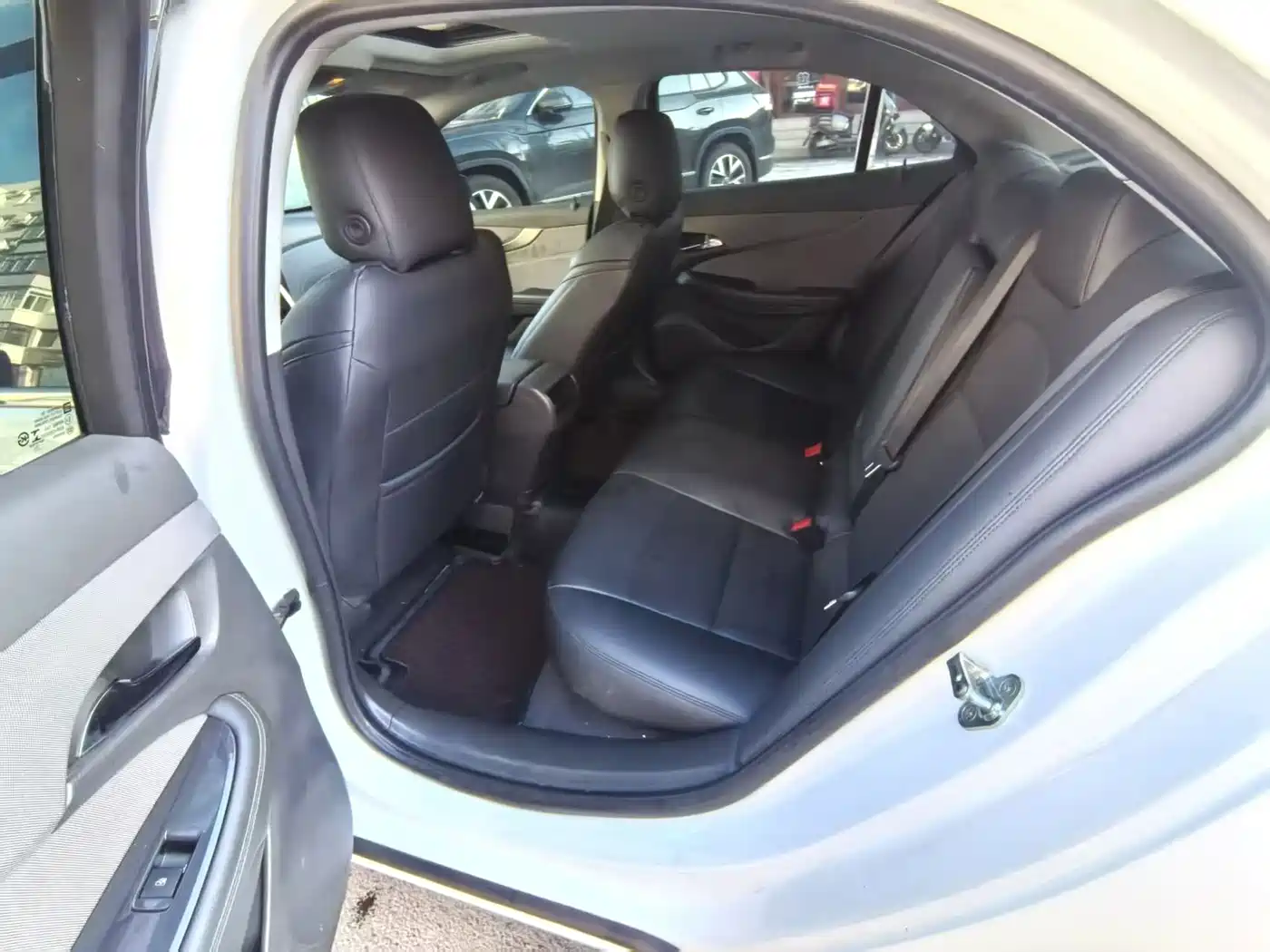 Chevrolet Malibu 2016 1.6T Automatic Comfort фото 9