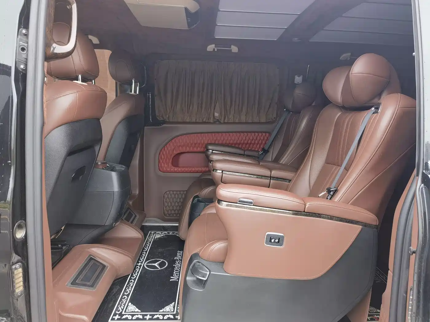 Mercedes-Benz Vito 2018 2.0T Business Edition China VI фото 7