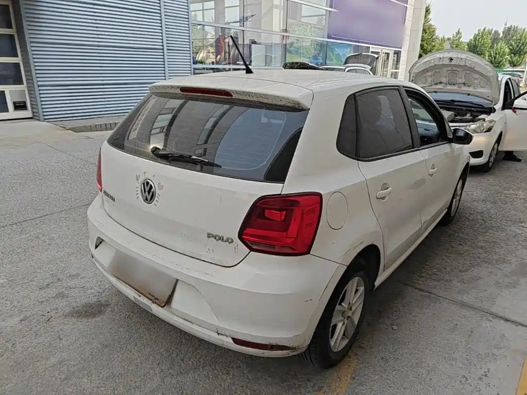 Volkswagen Polo 2014 2016 1.4L Manual Trend