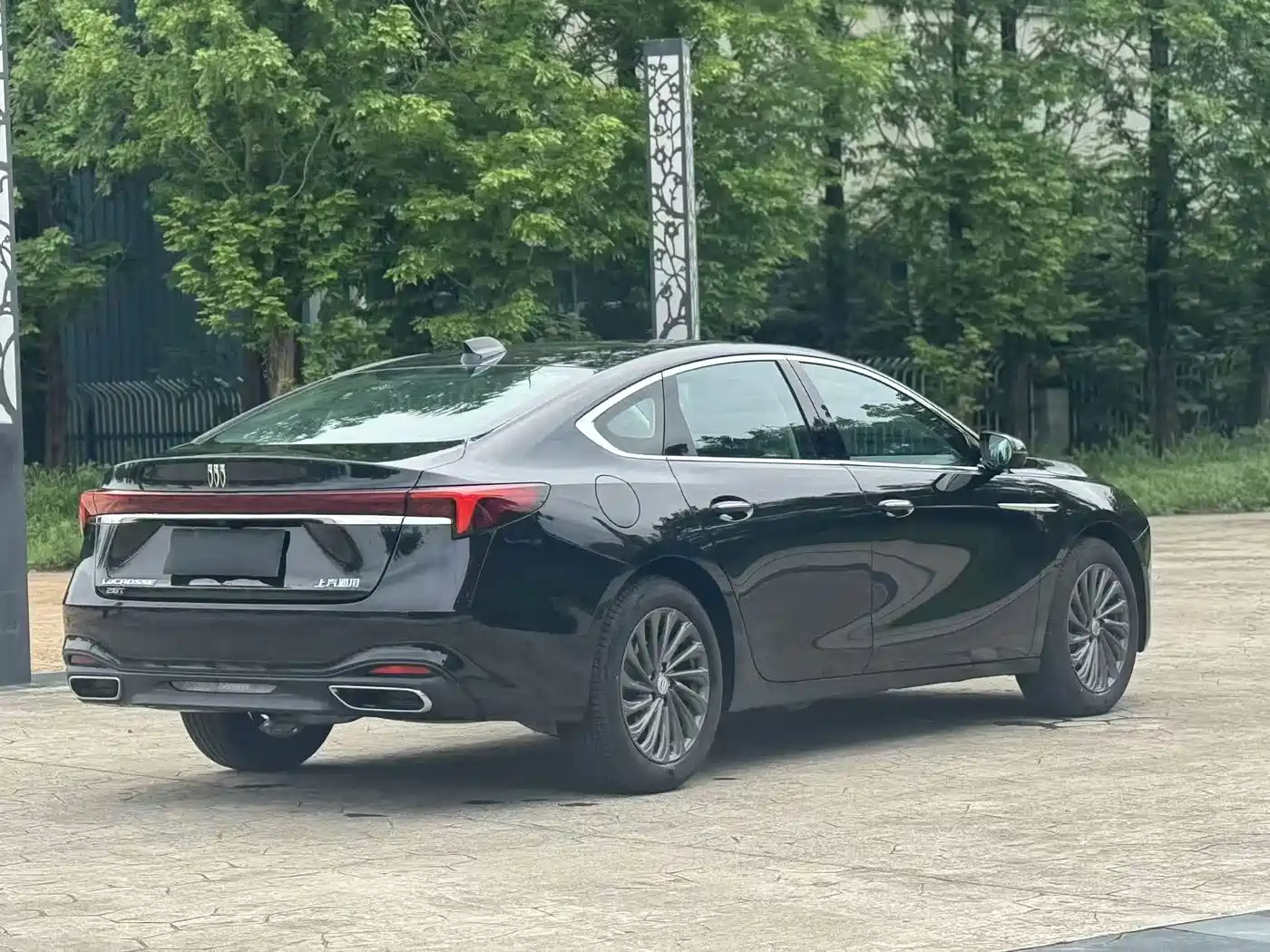 Buick LaCrosse 2025 2025 Model 28T Platinum Edition