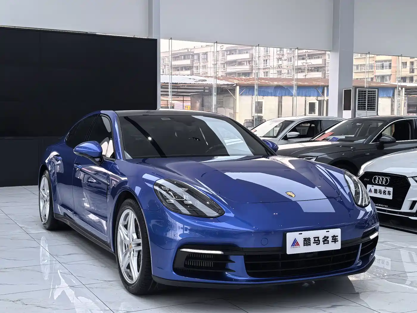 Porsche Panamera 2019 Panamera 2.9T фото 3