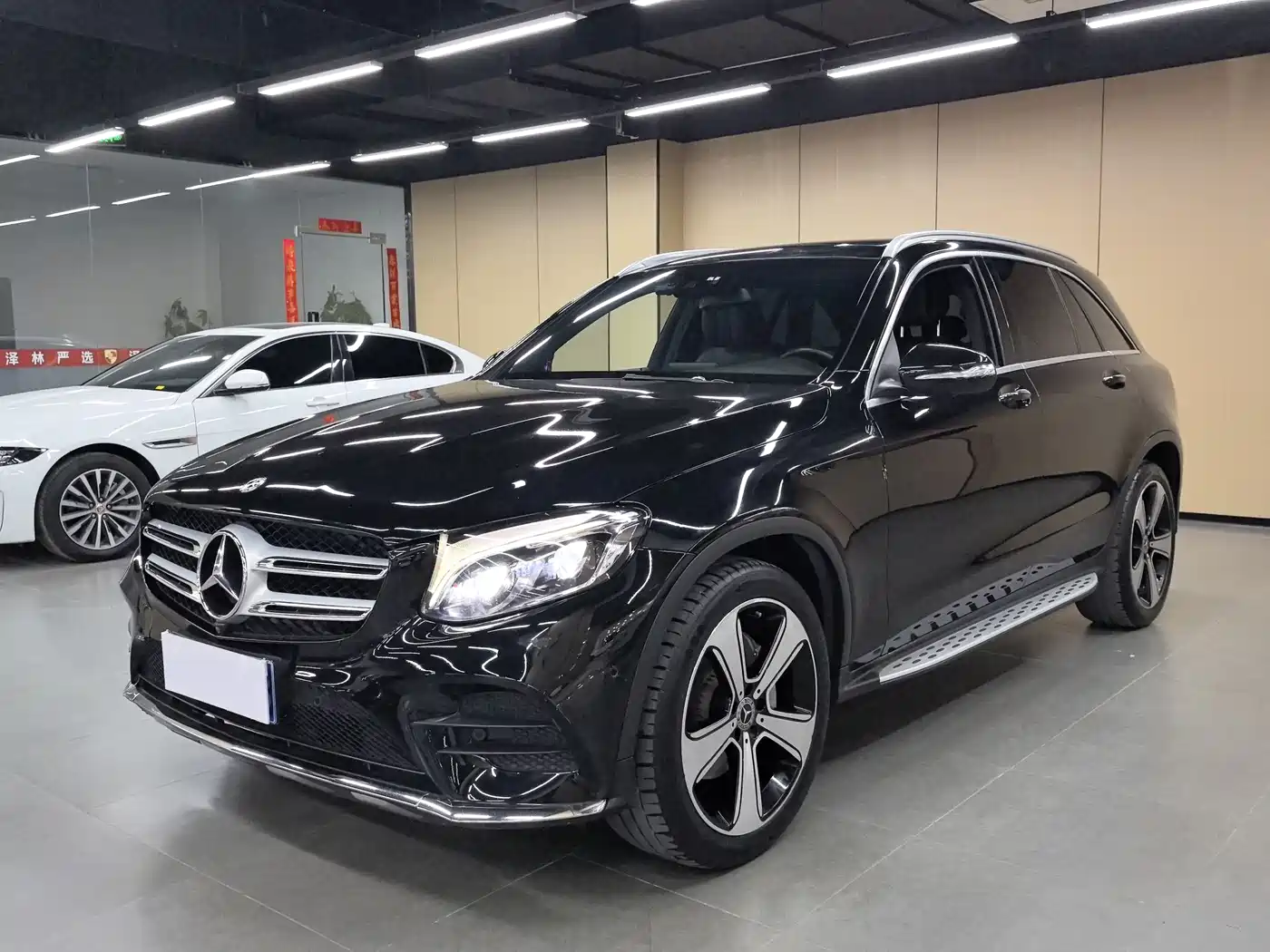 Mercedes-Benz GLC 2019 GLC 300 L 4MATIC Dynamic