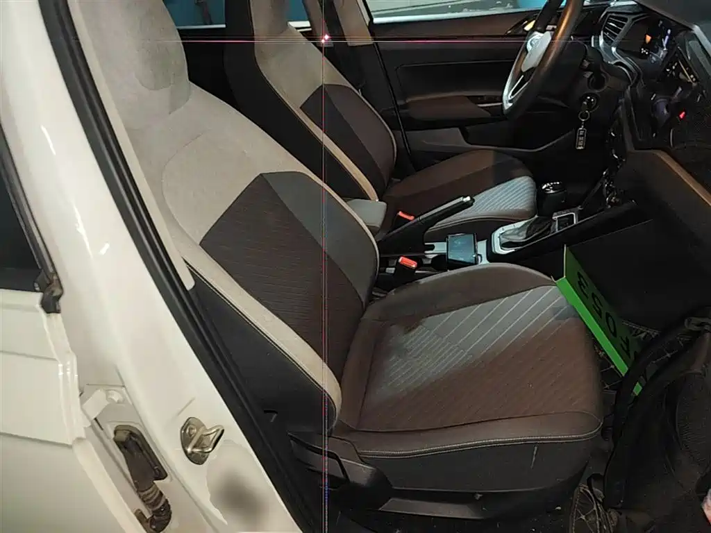 Volkswagen Lavida 2023 Xinrui 1.5L Auto Xinyi Edition фото 25