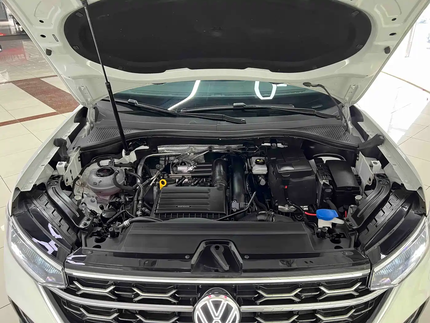 Volkswagen Tayron 2023 280TSI 2WD Luxury Plus Advanced Edition фото 23