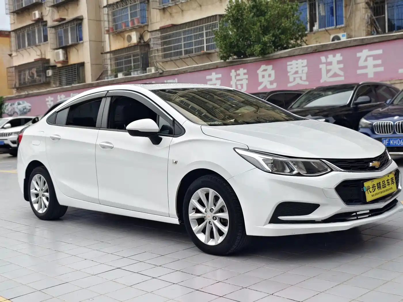 Chevrolet Cruze 2018 2018 320 Automatic Pioneer Sunroof Edition