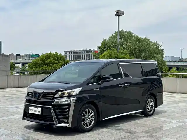 Toyota Vellfire Toyota Crown, гибрид, 2.5L, HV Максимум