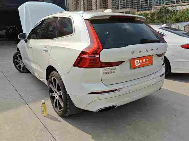 Volvo XC60 Plug-in Hybrid 2019 T8 E-Drive Hybrid Zhi Zun Luxury Edition China V — фото 3