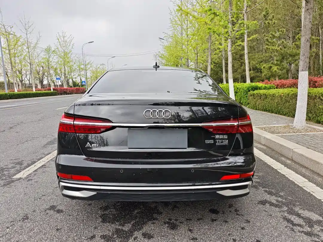Audi A6L 2023 55 TFSI quattro Premium Dynamic фото 3