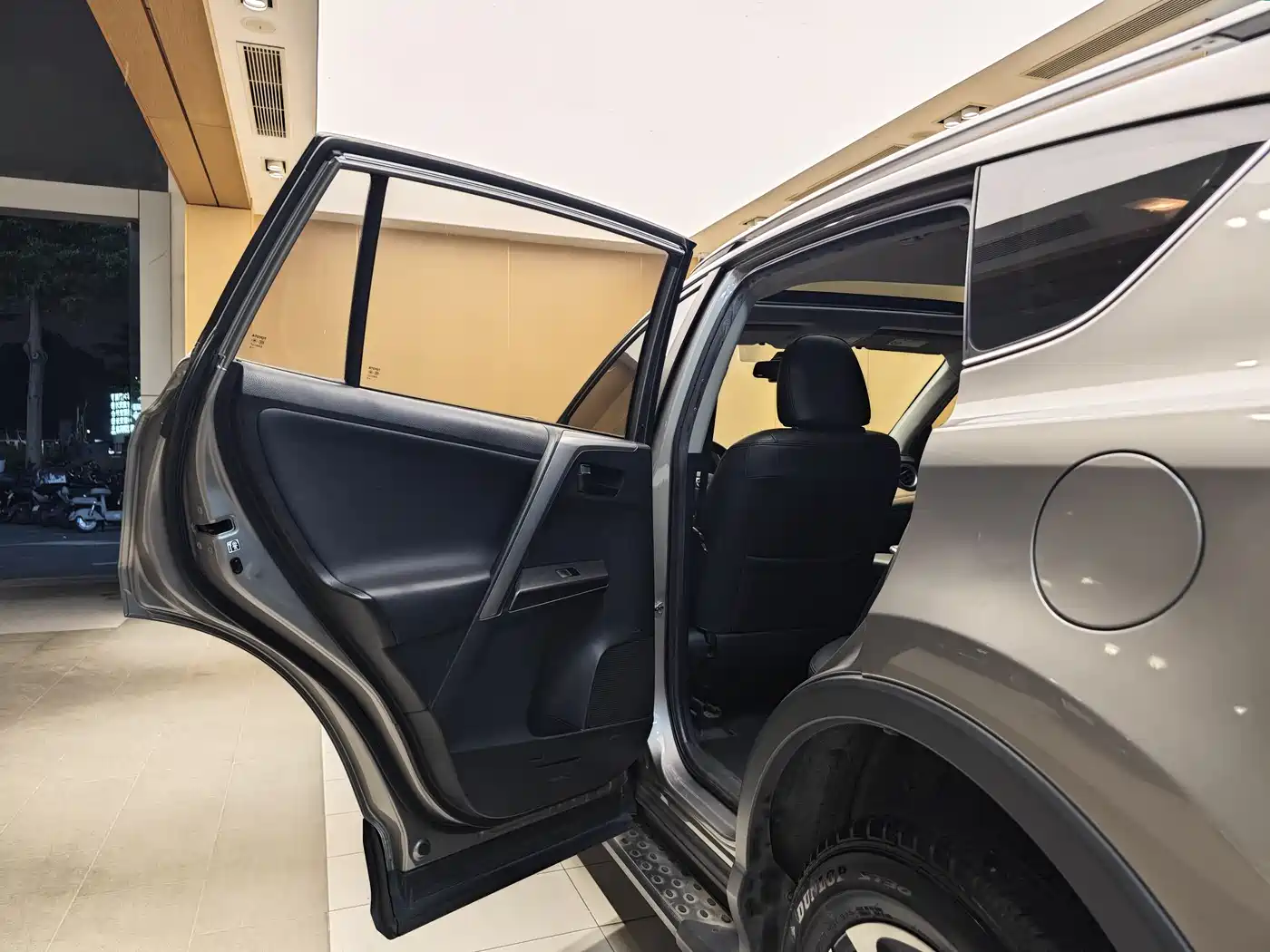 Toyota RAV4 Rongfang 2019 2.0L CVT 2WD Trend Edition China VI фото 20