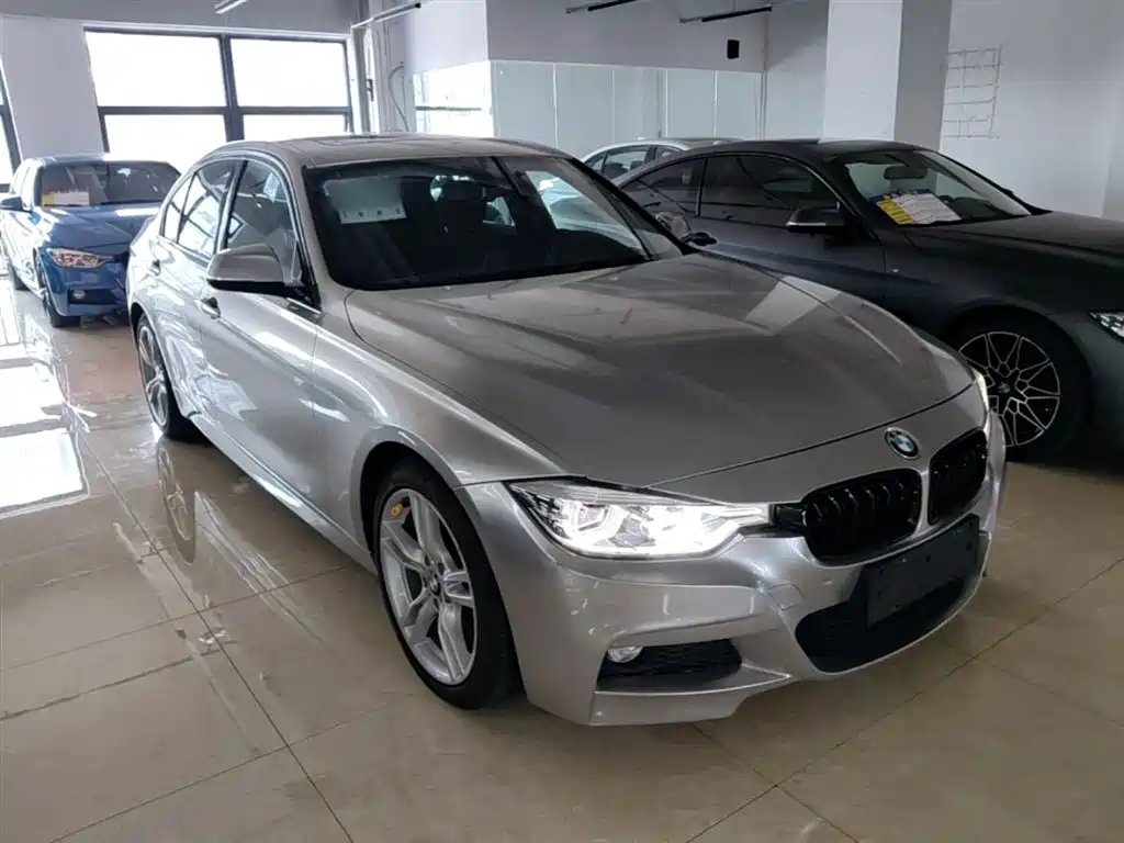 BMW 3 Series 2017 320i M Sport фото 4