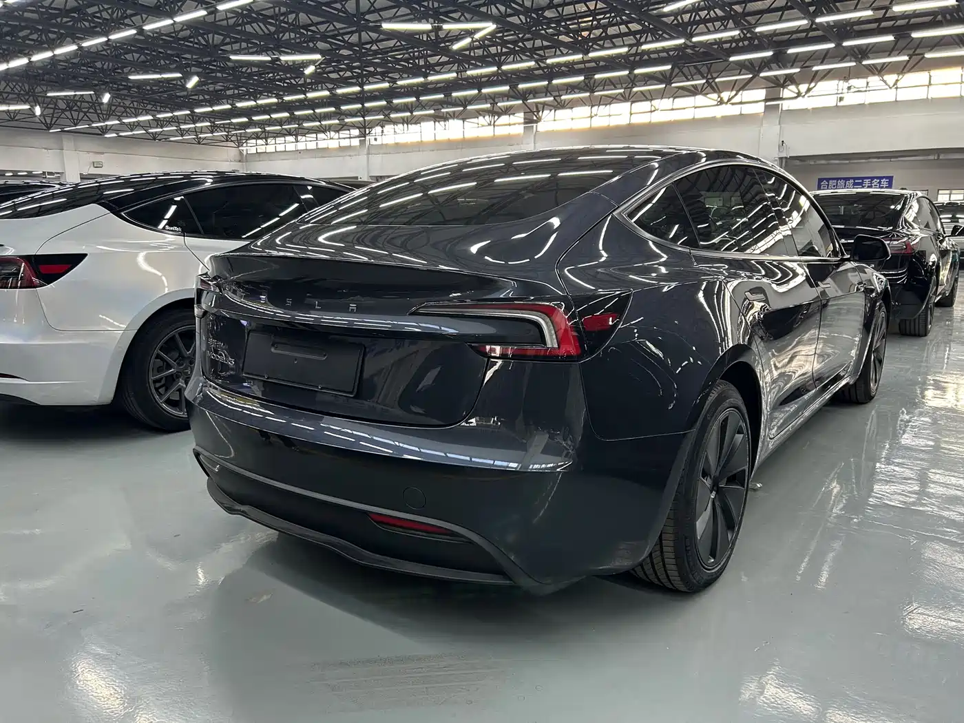 Tesla Model 3 2023 Rear-Wheel Drive фото 11