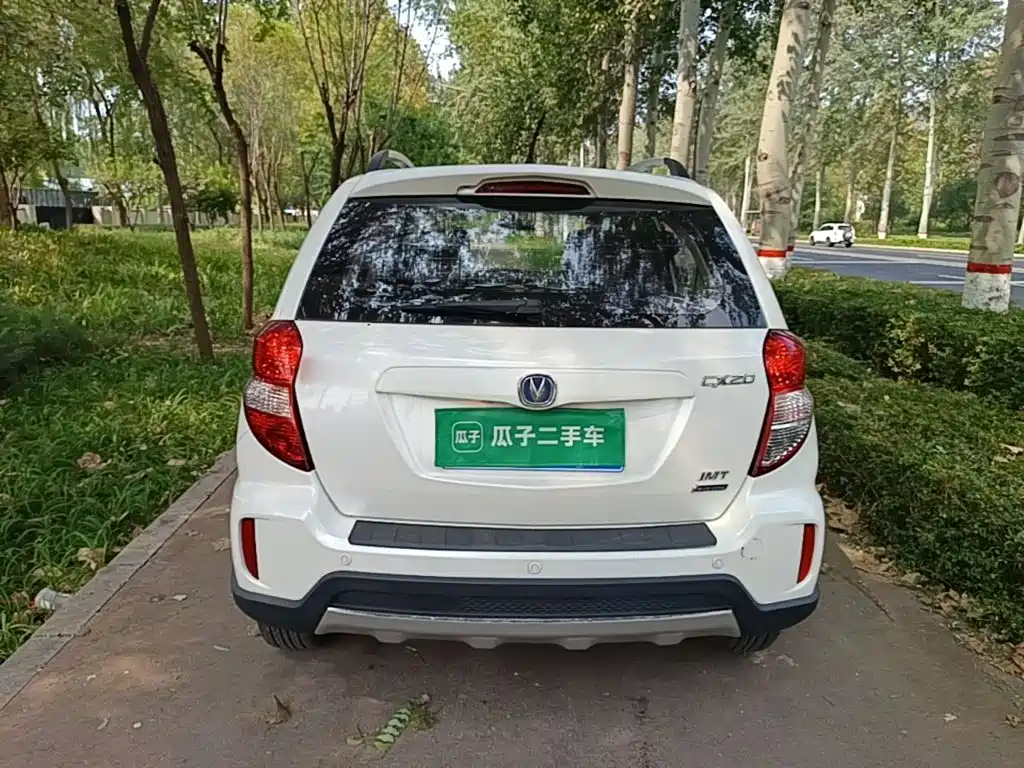Changan CX20 2014 2014 1.4L IMT Sunroof Navigation Edition (China V)