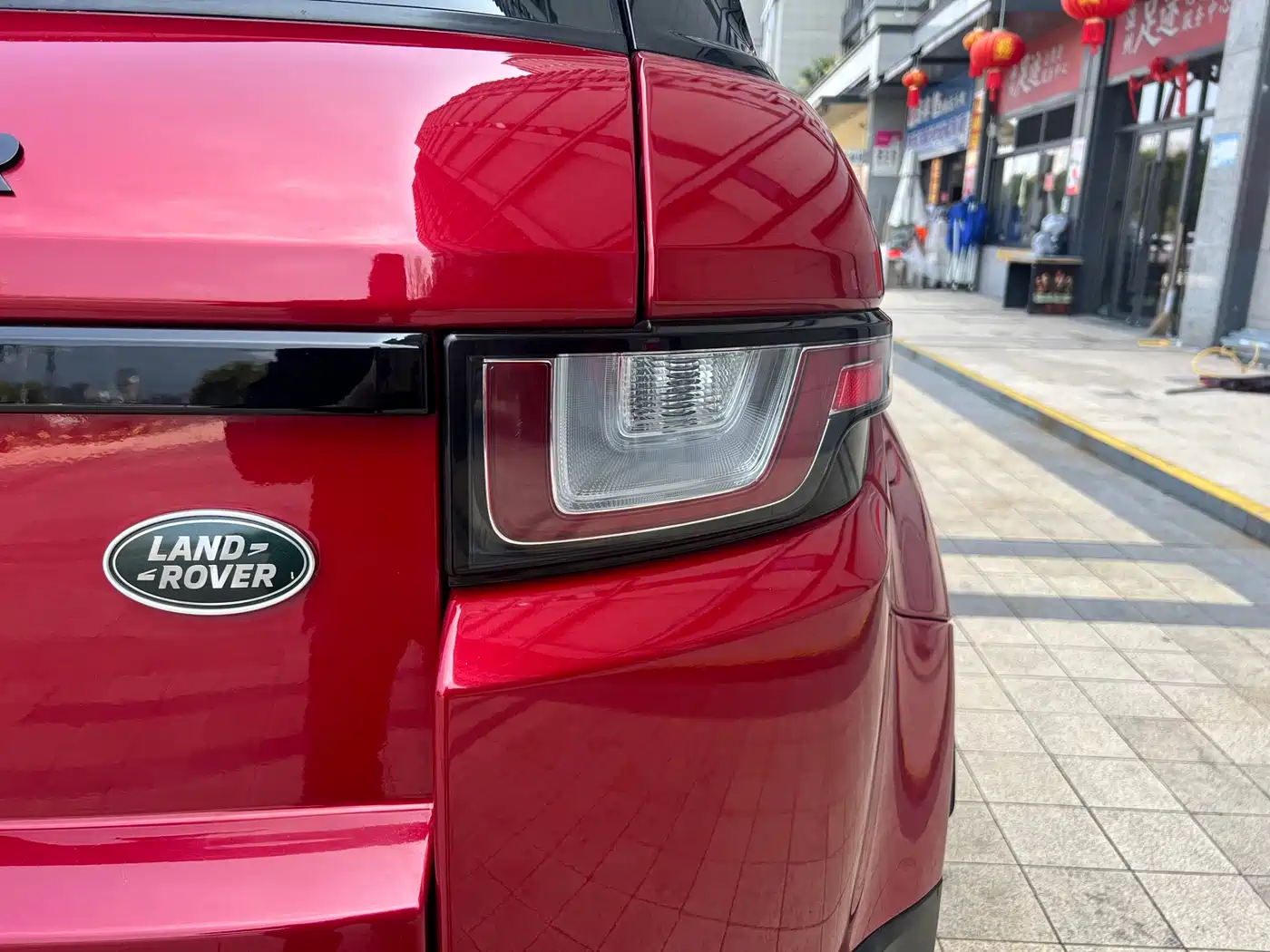 Land Rover Range Rover Evoque 2017 2.0T SE Smart Shine Edition фото 16