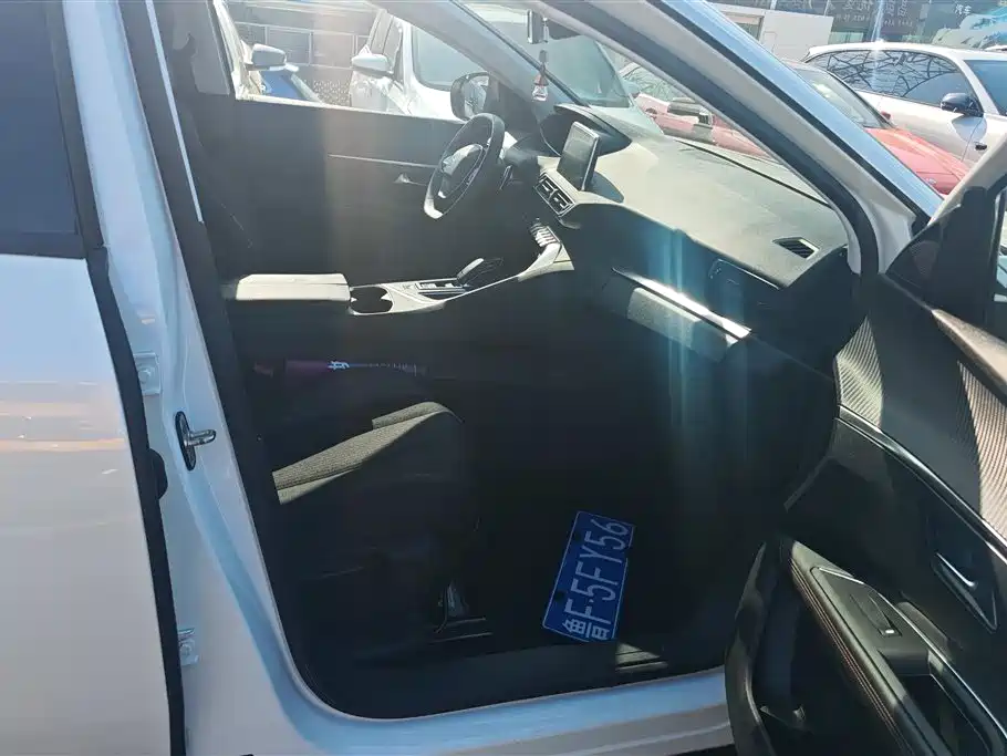 Peugeot 4008 2018 350THP Comfort Edition фото 8
