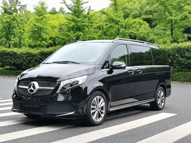 Mercedes-Benz V-Class 2022
