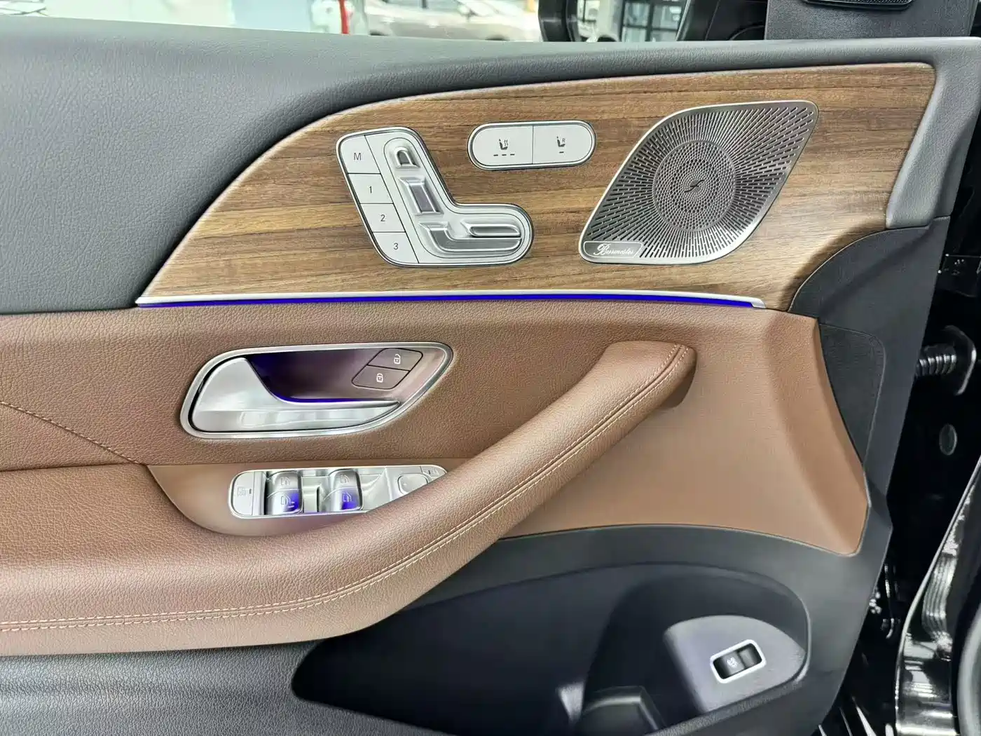 Mercedes-Benz GLE 2024 GLE 450 4MATIC Fashion фото 5