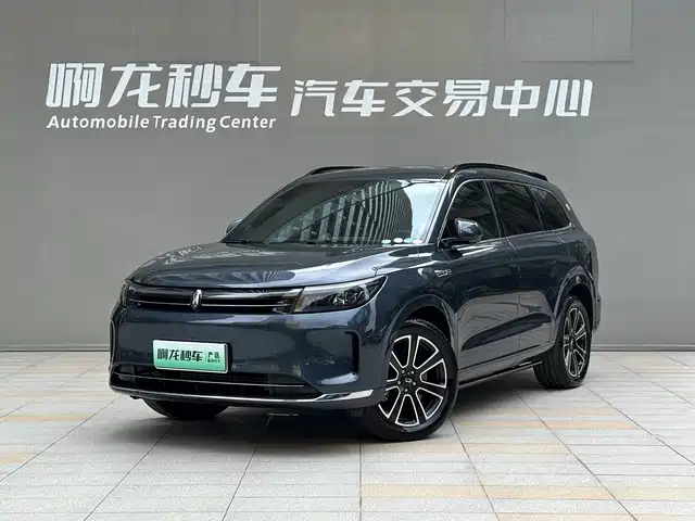 AITO Wenjie AITO M7 2025