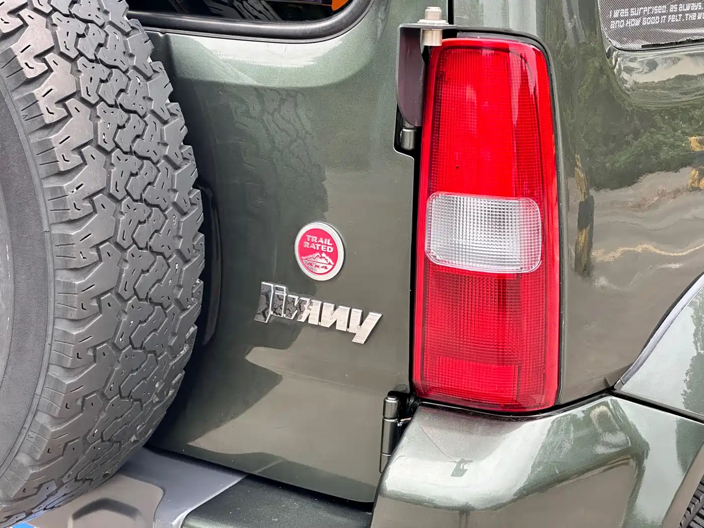 Suzuki Jimny (Import) 2015 1.3 AT Mode3 Navigation Edition фото 12