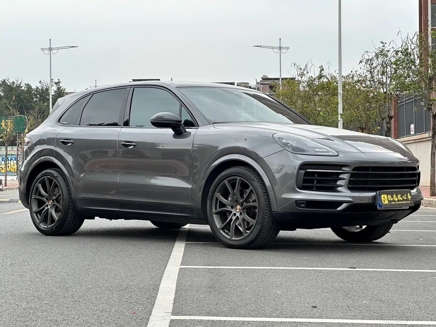 PORSCHE CAYENNE