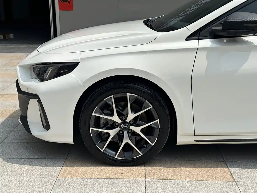 GAC Trumpchi Trumpchi Emkoo 2023 Shadow Leopard H Smart Hybrid фото 22