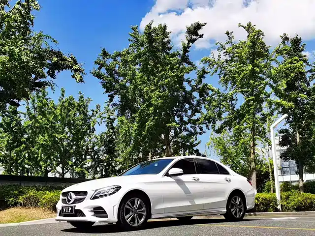 Mercedes-Benz C-Class 2020