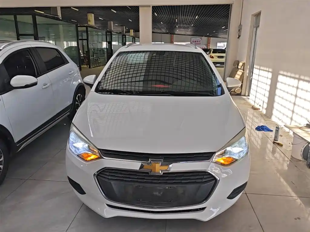 Chevrolet Lova RV 2016 1.5L Automatic Easy-Ride фото 3