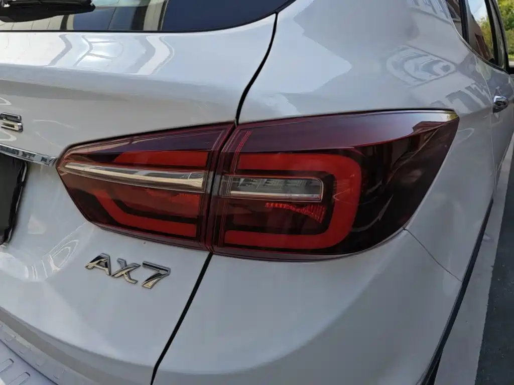 Dongfeng Aeolus Dongfeng Fengshen AX7 2018 2018 Classic 1.6T Auto Luxury