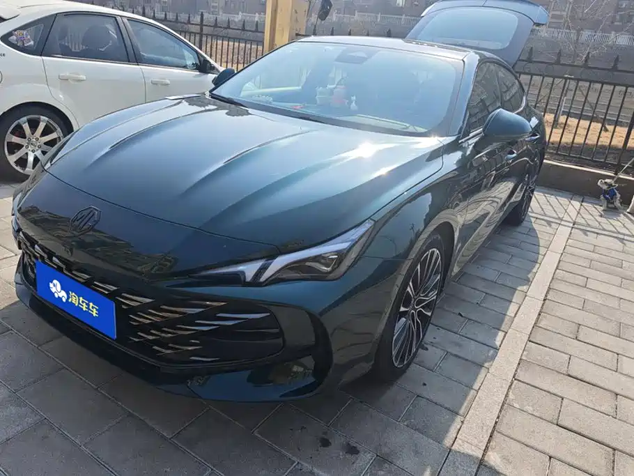 MG 7 2023 2.0T Automatic Hunting Beauty Luxury Edition