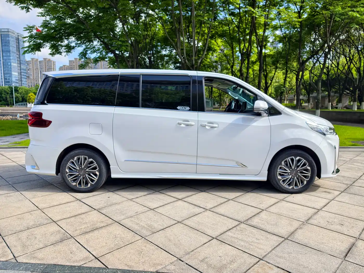 SAIC Maxus Maxus G20 2023 Facelift PLUS 2.0T Gasoline Auto Luxury фото 14