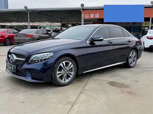 Mercedes-Benz C-Class 2020