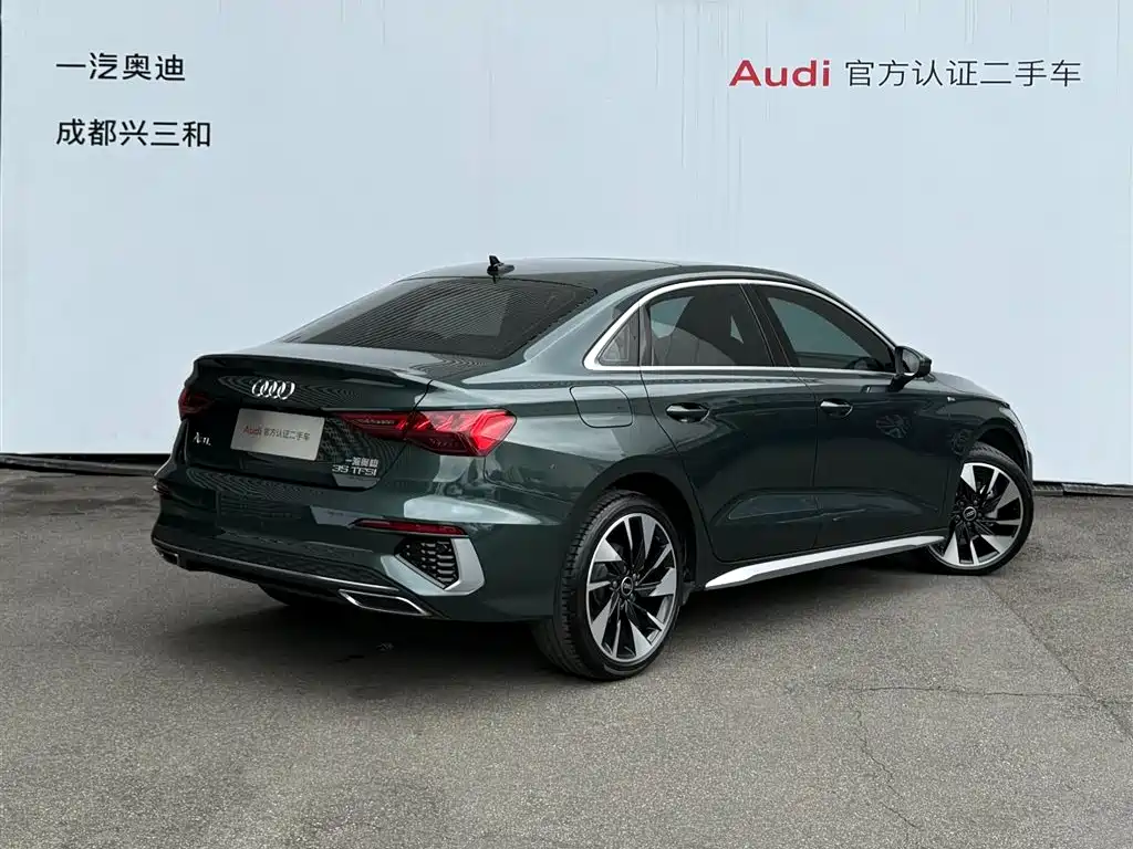 Audi A3 2024 Model A3L Limousine 35 TFSI Fashion Sport фото 4