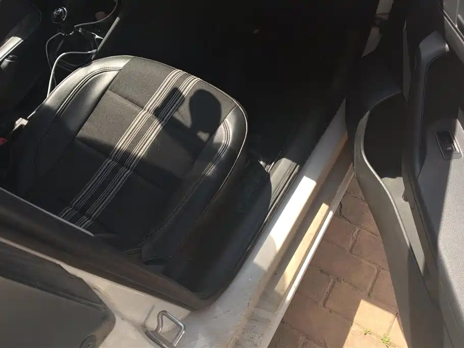 Volkswagen Jetta 2017 1.5L Manual Fashion фото 8