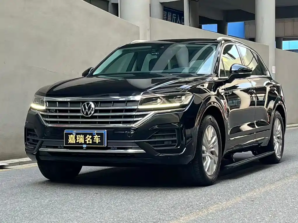 Volkswagen Touareg 2022 2021 2.0TSI R-Line