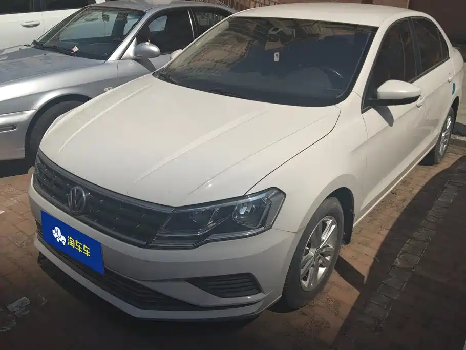 Volkswagen Jetta 2017 1.5L Manual Fashion