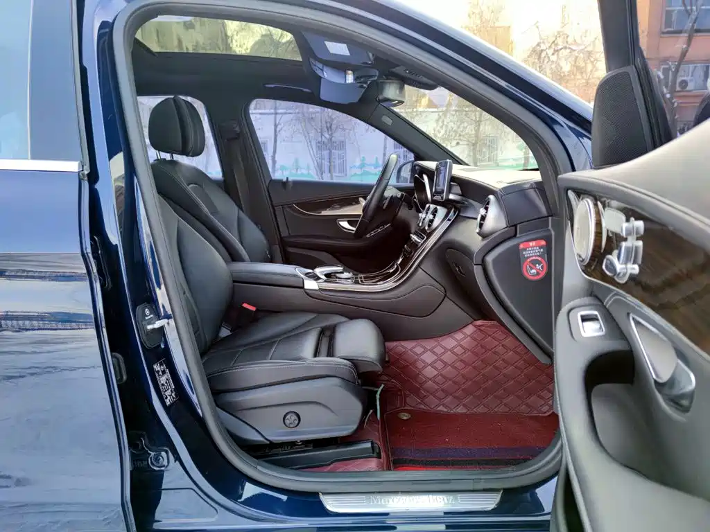 Mercedes-Benz GLC 2016 2016 GLC 260 4MATIC Dynamic