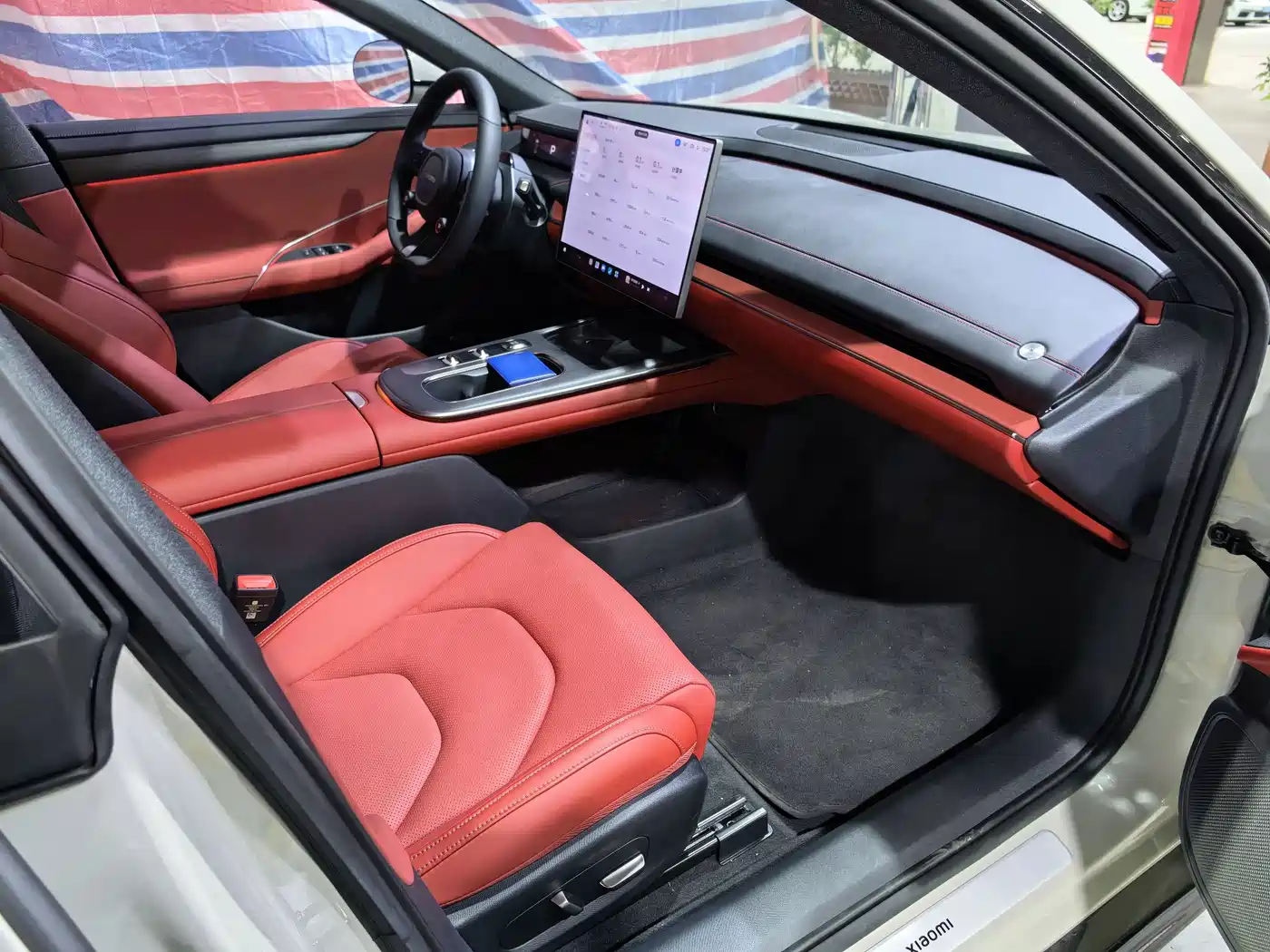 XIAOMI CAR XIAOMI SU7