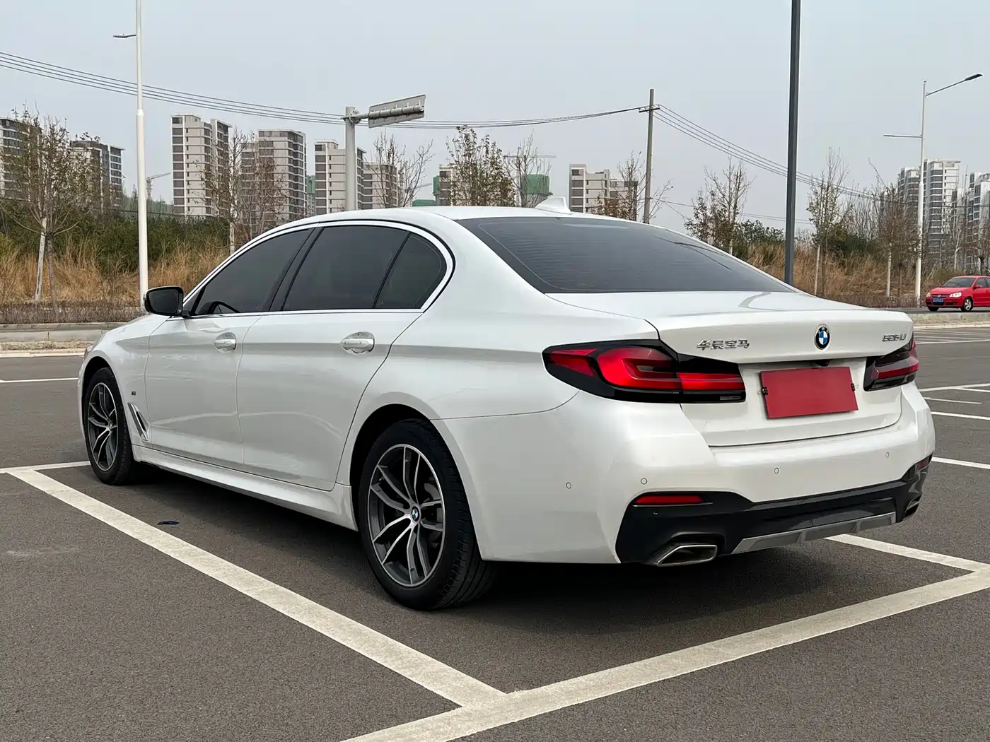 BMW 5 SERIES
