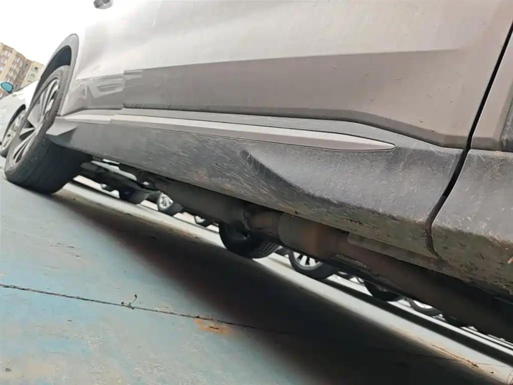 BYD Song PLUS PHEV 2024 Glory Edition DM-i 110km Flagship фото 20