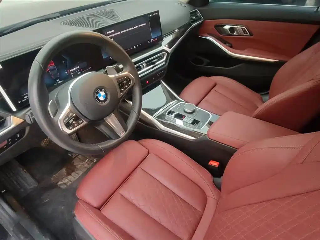 BMW 3 Series 2024 325Li M Sport Package фото 8