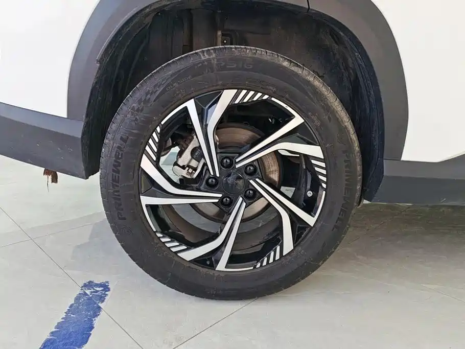 Geely Boyue 2025 2024 1.5TD Smart Connect+