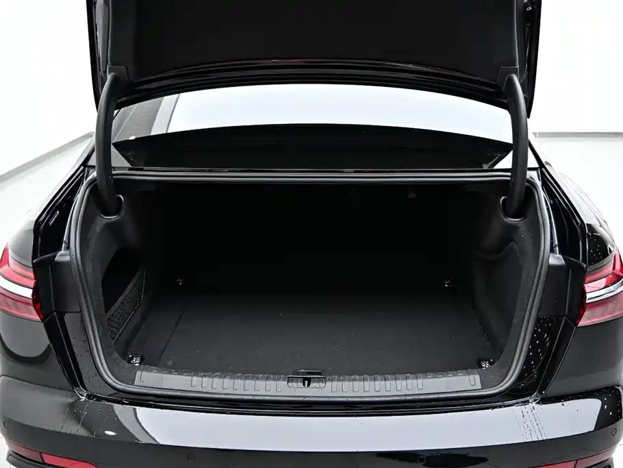 Audi A6L 2024 55 TFSI quattro Exclusive Dynamic фото 36