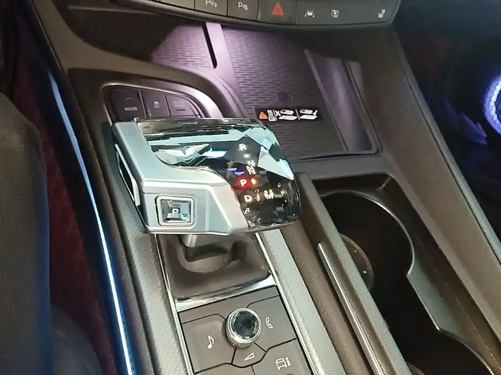 Cadillac CT5 2025 2025 Model 28T Urban Sport Edition