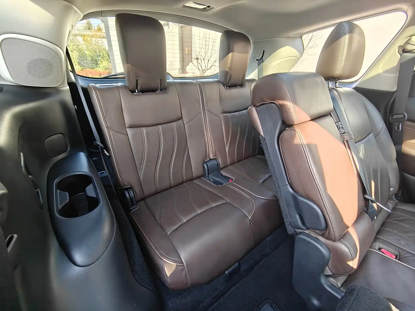 Infiniti QX60 (Import) 2015 2014 Model 2.5 S/C Hybrid 2WD Excellence Edition