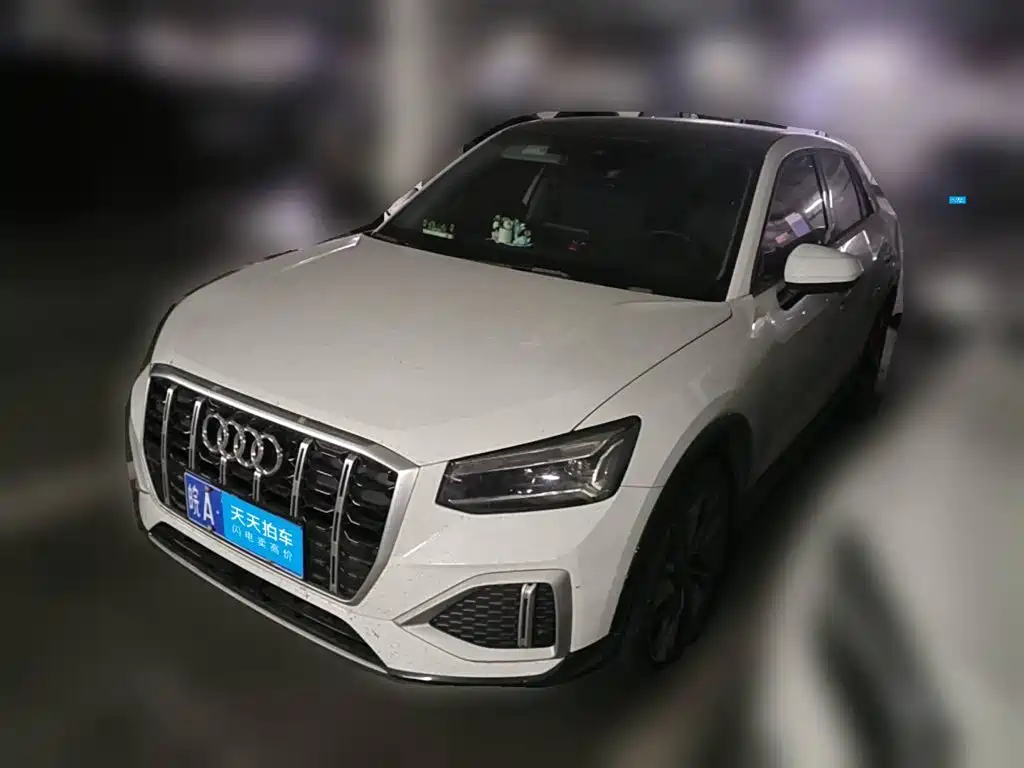 Audi Q2L, 2022 год