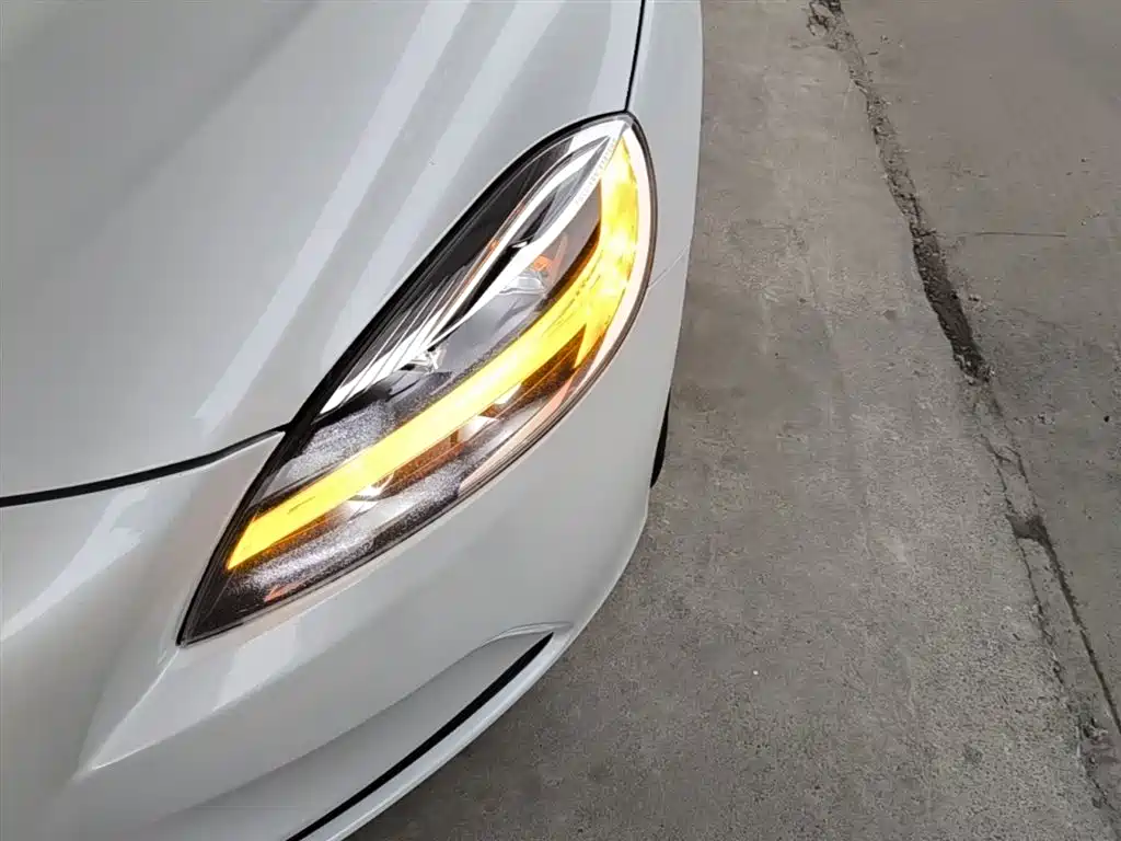 Volvo V40 2019 2019 T3 Momentum