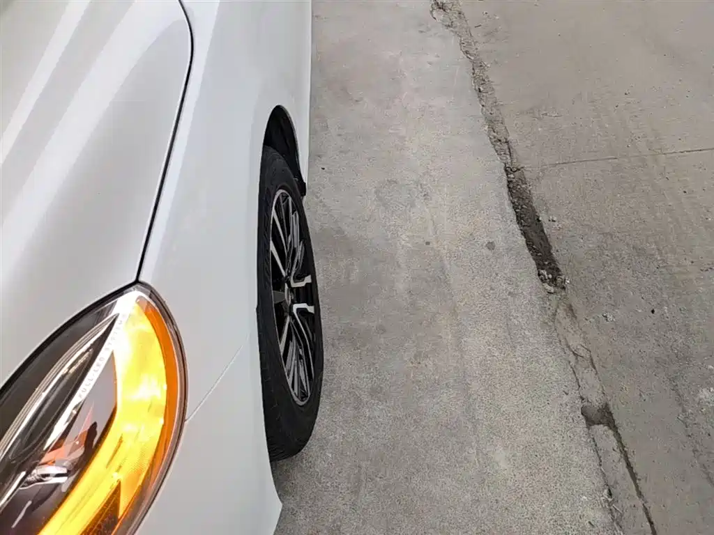 Volvo V40 2019 2019 T3 Momentum