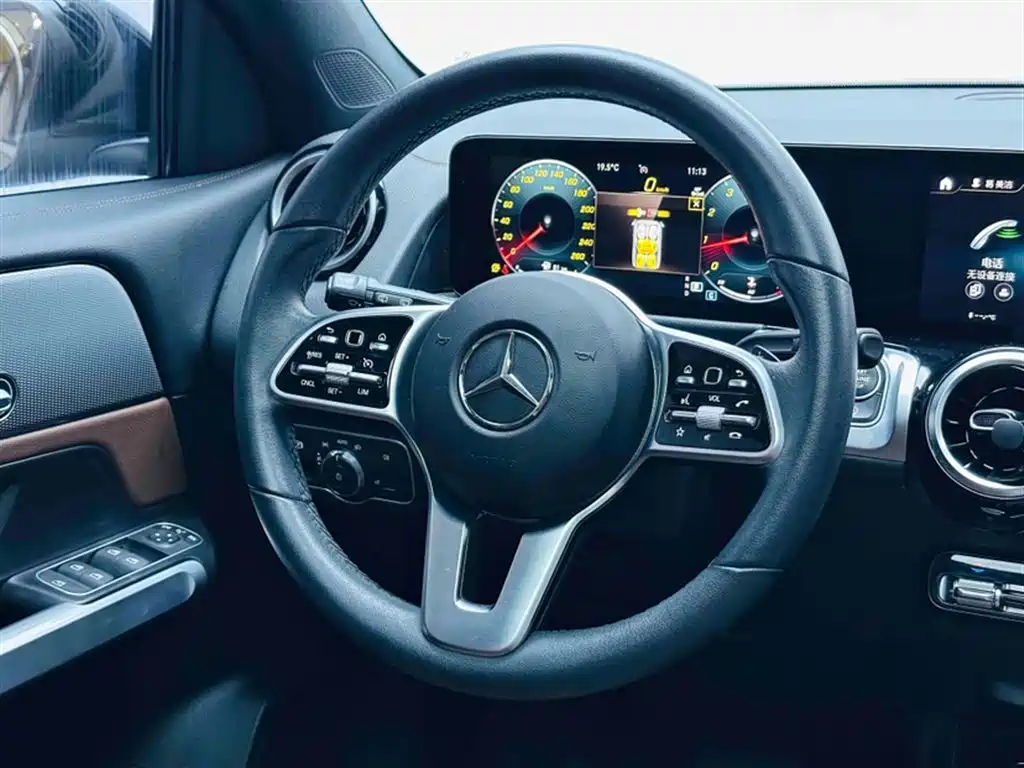Mercedes-Benz GLB 2023 GLB 200 Style фото 16